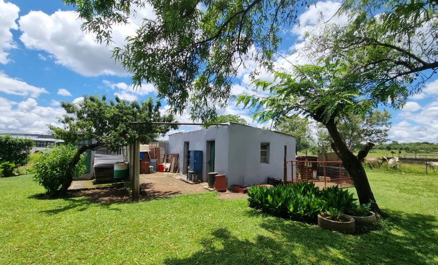 4 Bedroom Property for Sale in Swartruggens North West